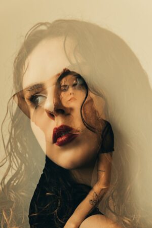 Screen Capture My Face (Tanka)